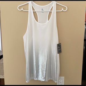 New GapFit Tank Top